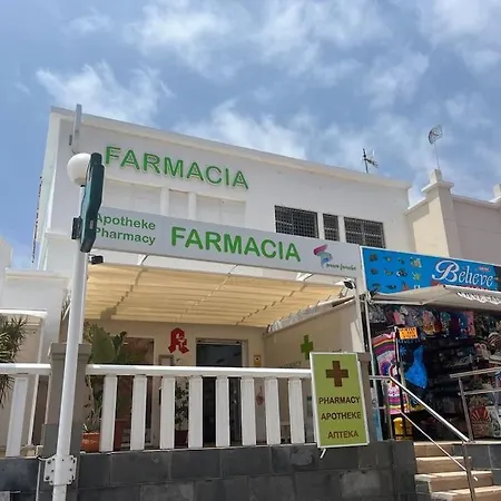 Διαμέρισμα Beach, Shopping A Few Meters Away