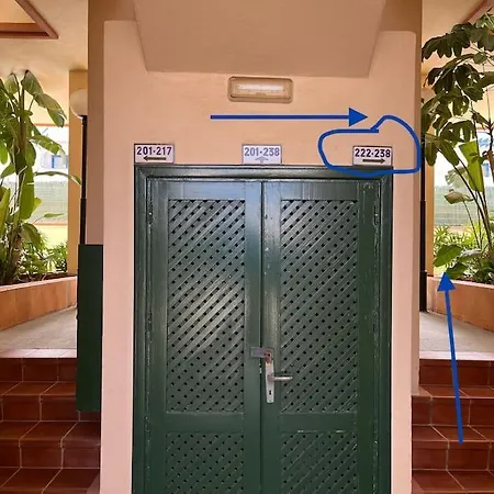 Beach, Shopping A Few Meters Away Διαμέρισμα *