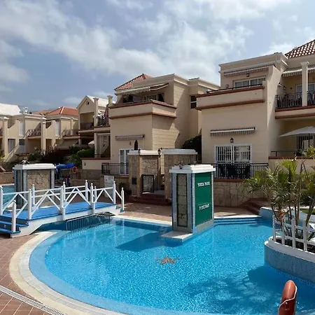 Beach, Shopping A Few Meters Away Διαμέρισμα *